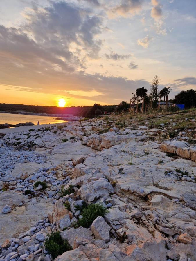 Bonvivan House Diminići المظهر الخارجي الصورة