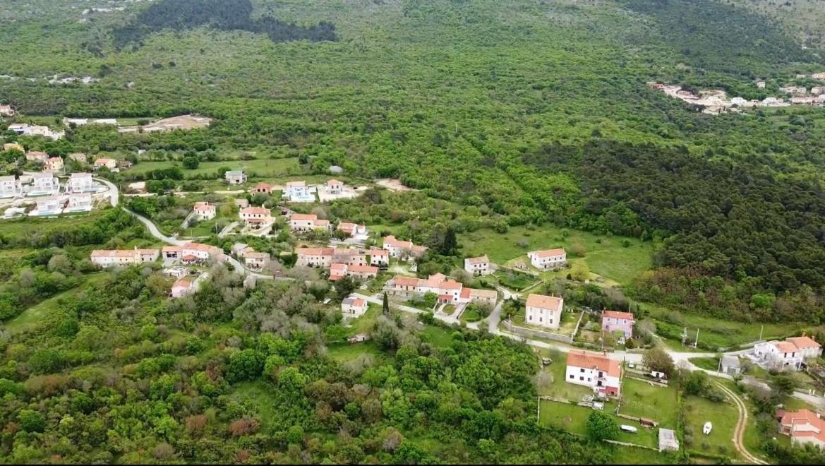 Bonvivan House Diminići المظهر الخارجي الصورة